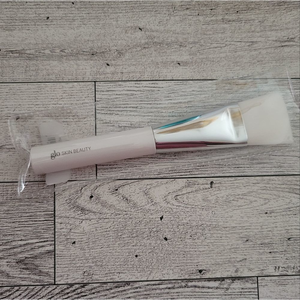 Glo Skin Beauty Large Mask Brush